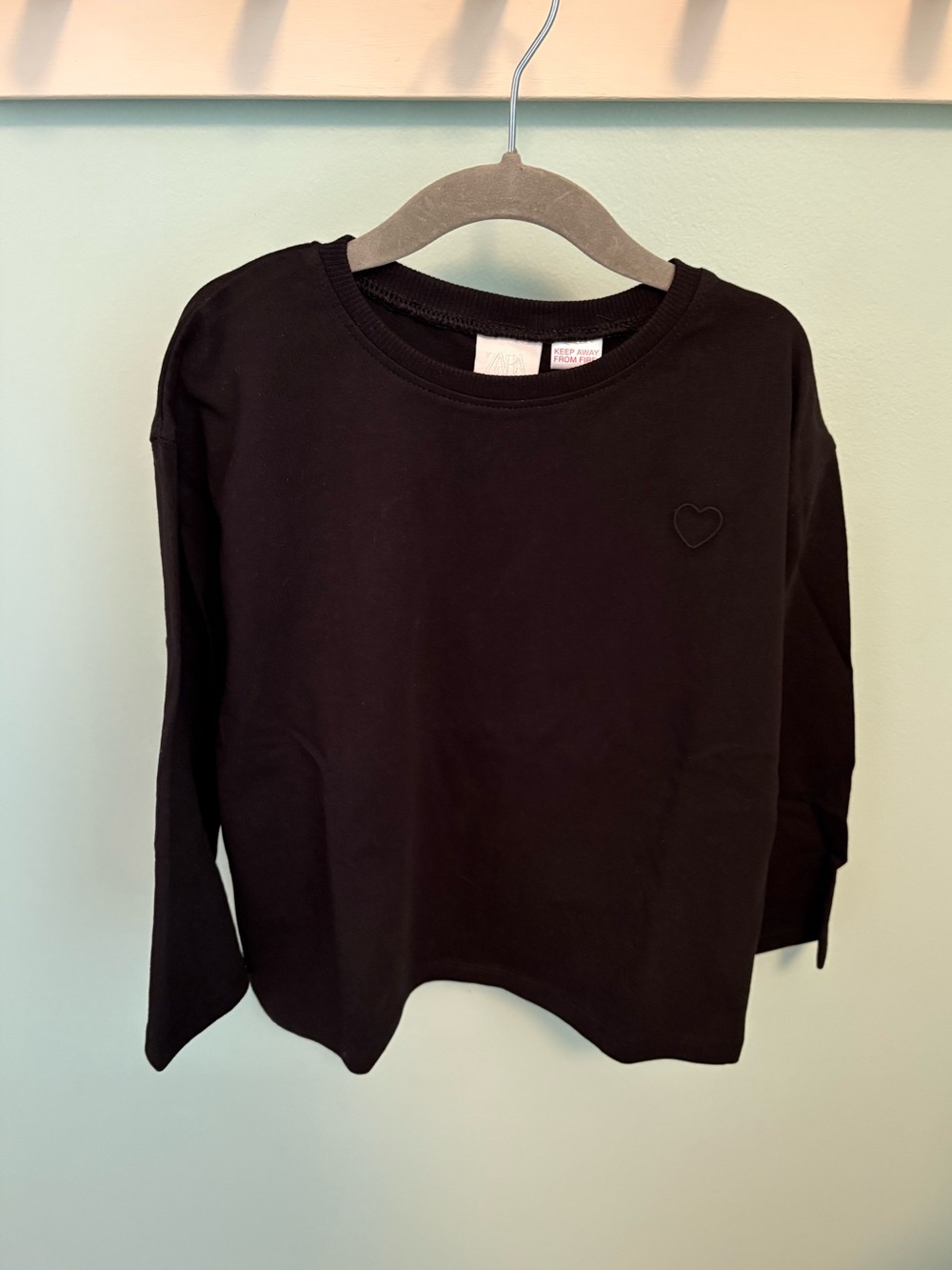 ZARA WOVEN EMBROIDERED HEART T-SHIRT